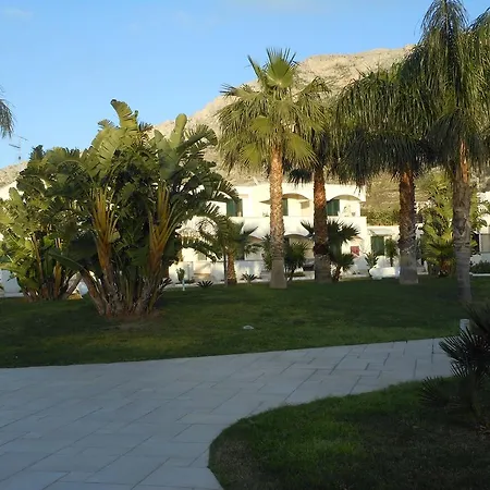 Appartament In Le Palme Appartamento Isola delle Femmine